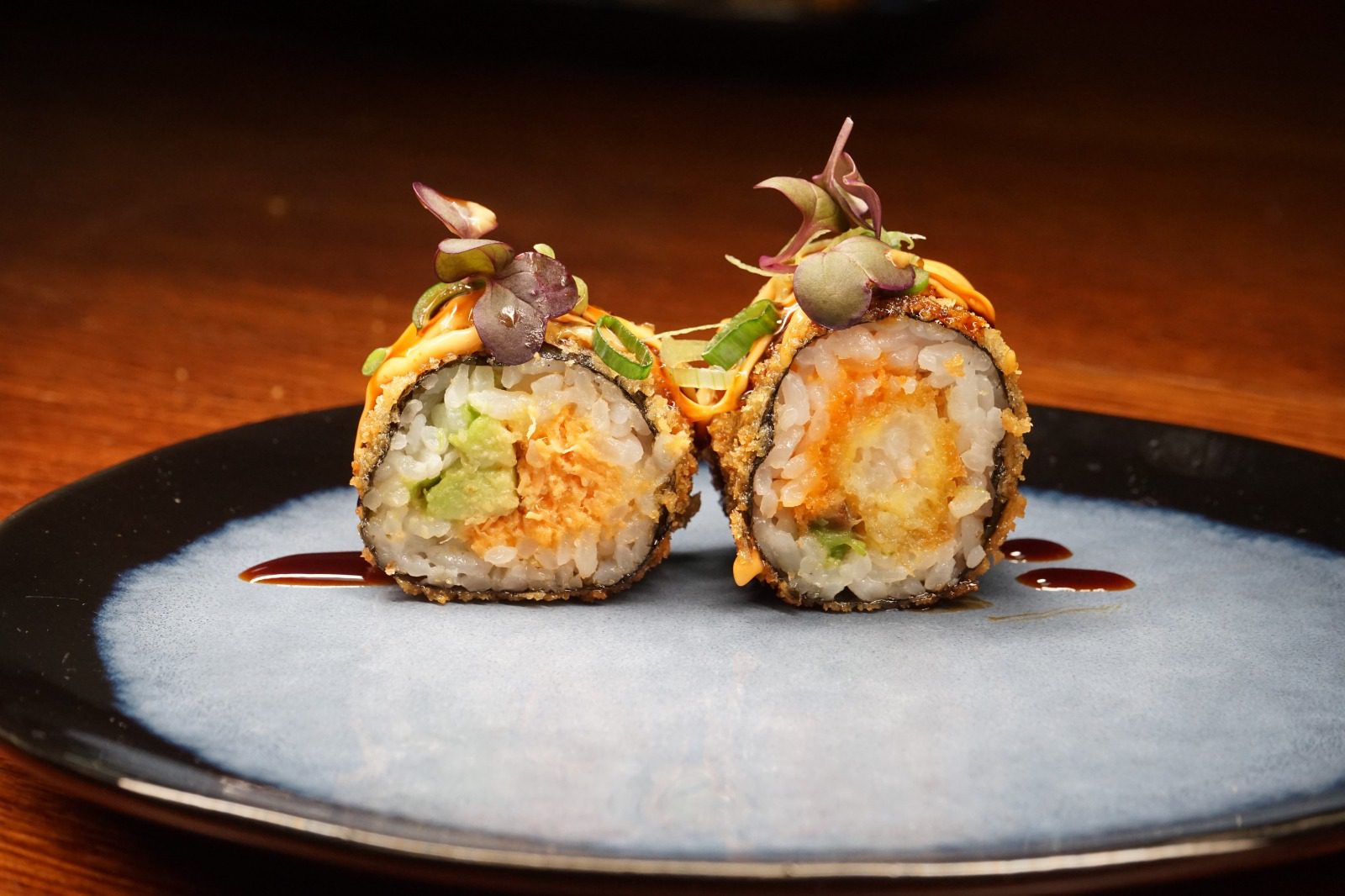 Crunchy Sushi Roll. Fabrica de sushi. Ocean Fish